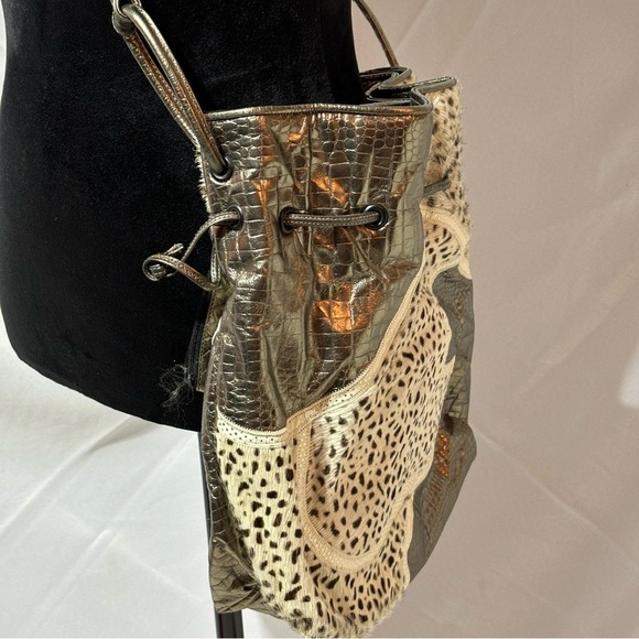 SHARIF Metallic Animal Print Bucket Drawstring Bag - Picture 15 of 16